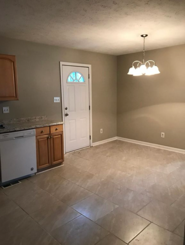 1758 Rim Rd - Photo 5 of 15