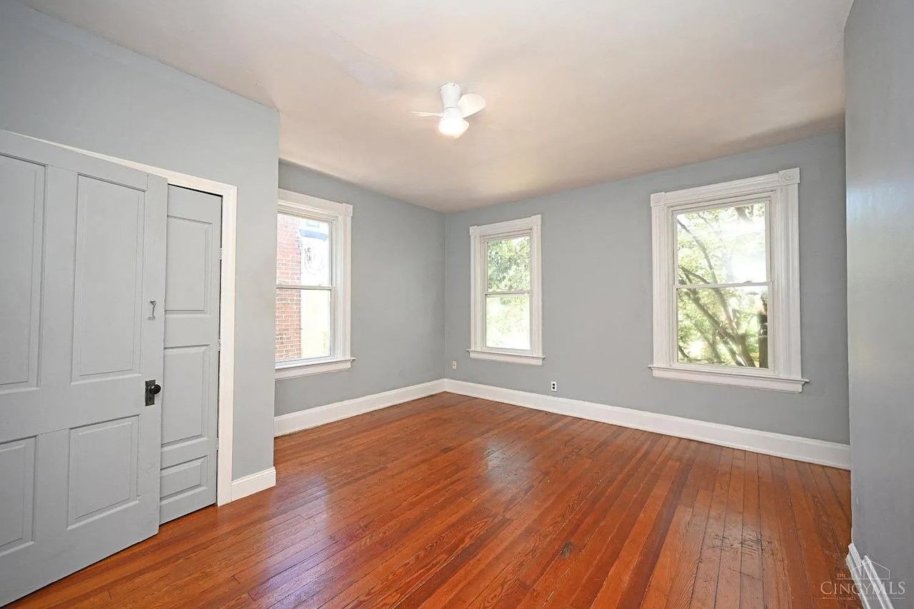 2202 W Clifton Ave - Photo 7 of 18