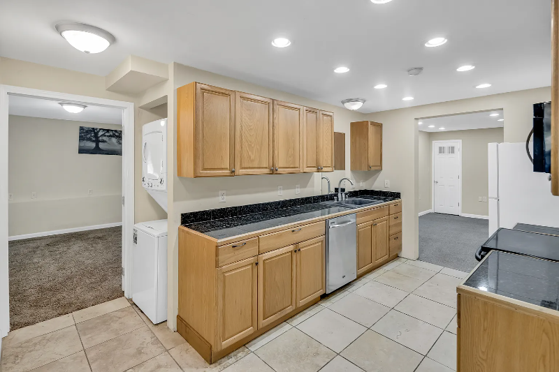 16621 Benson Rd S - Photo 5 of 20