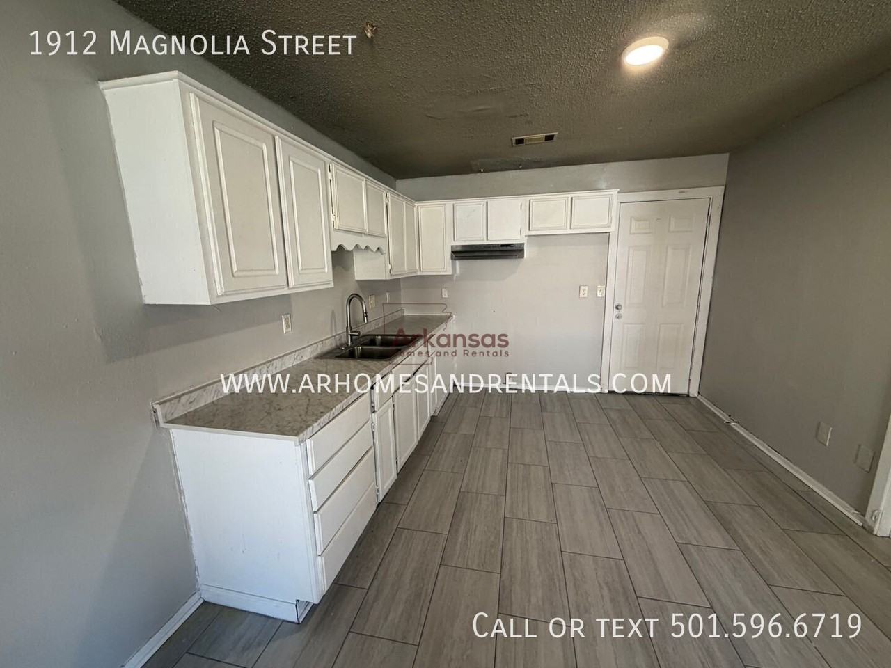 1912 N Magnolia St - Photo 4 of 11