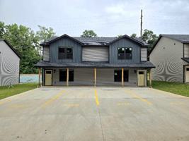 featured image of 3112 Commerce St