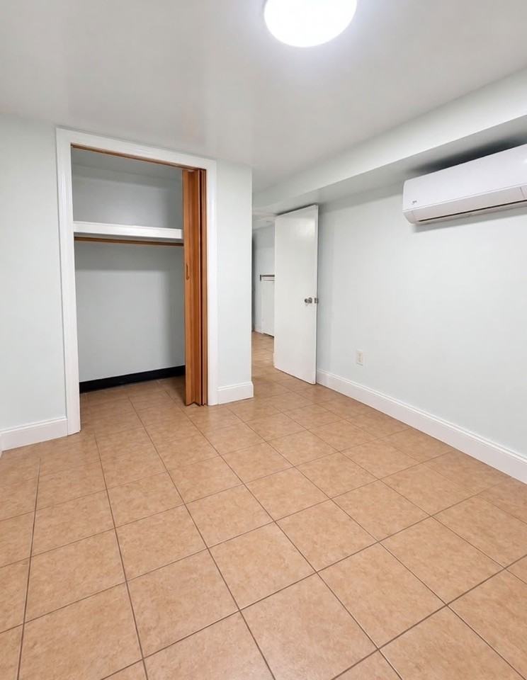 111 Remsen Ave - Photo 6 of 8