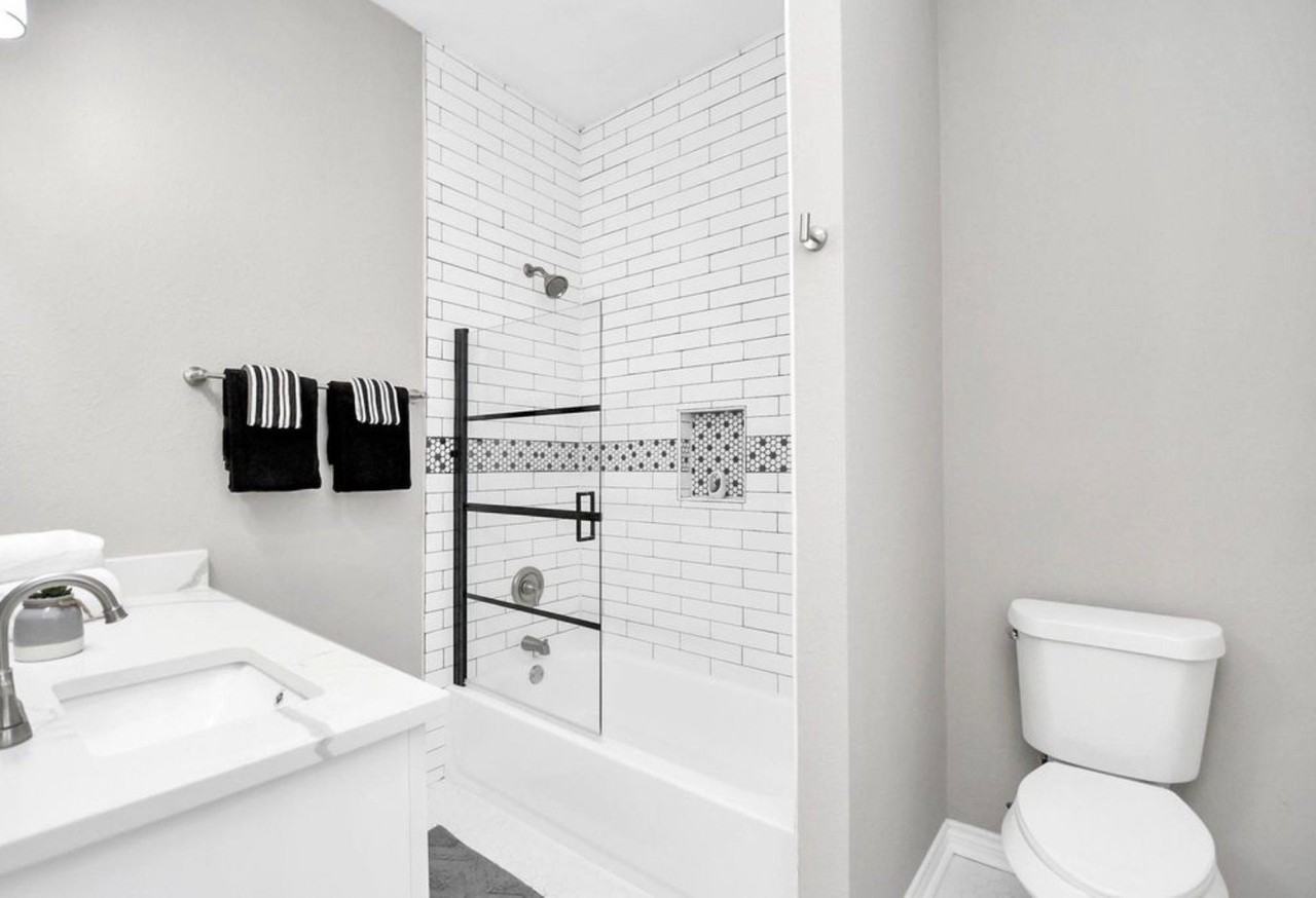 614 Colquitt St - Photo 7 of 13