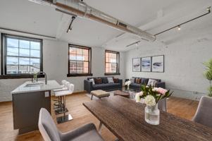 featured image of 1851 N Howard St #A111