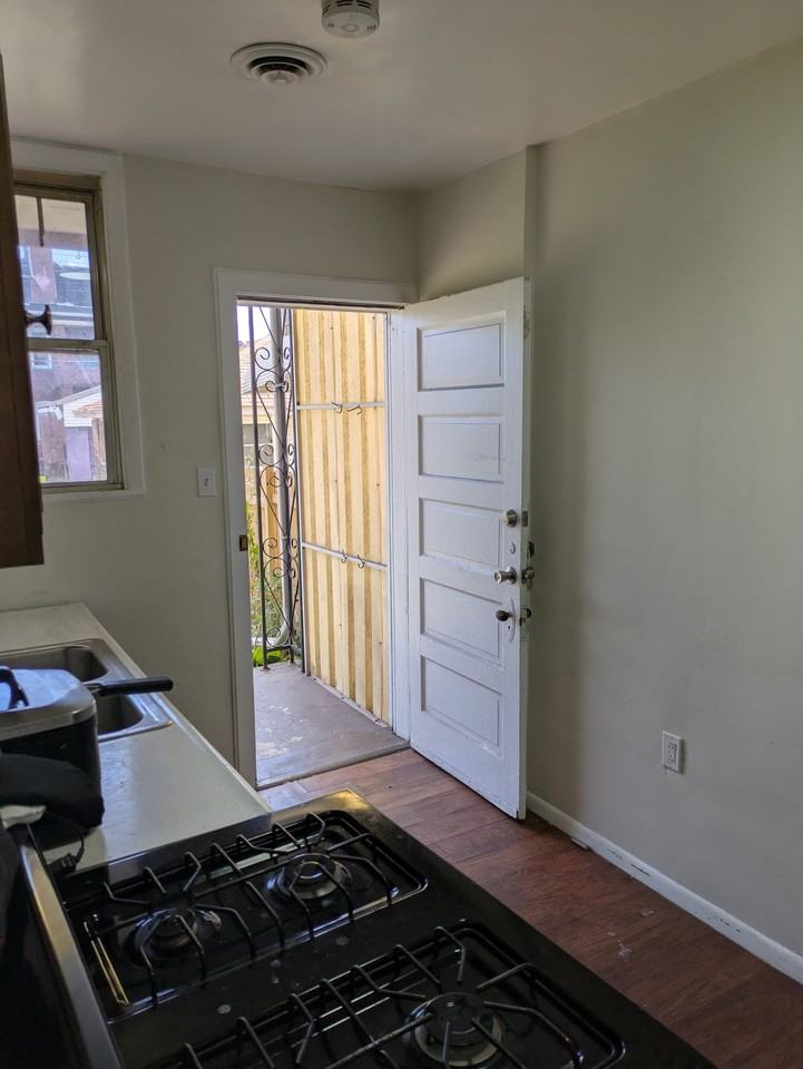 7344 Denniston Ave - Photo 6 of 14