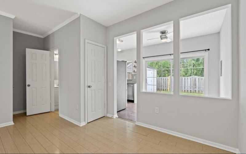 7136 Strawn Ct - Photo 6 of 19