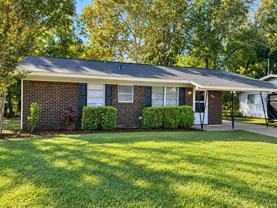 1015 Shirley Ln - Photo 1 of 1