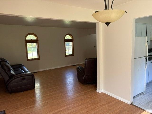 4101 Siefer Dr - Photo 2 of 13