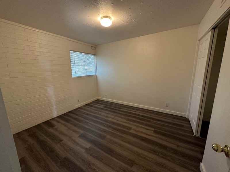 860 E St #13 - Photo 6 of 10