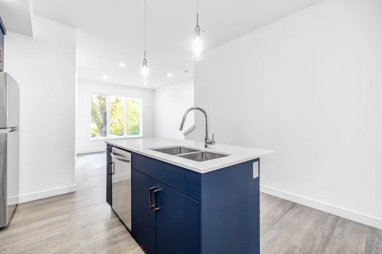 11 Barrington Avenue - Photo 6 of 24