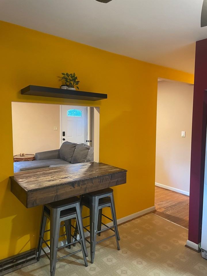 9512 4th Pl - Photo 3 of 18