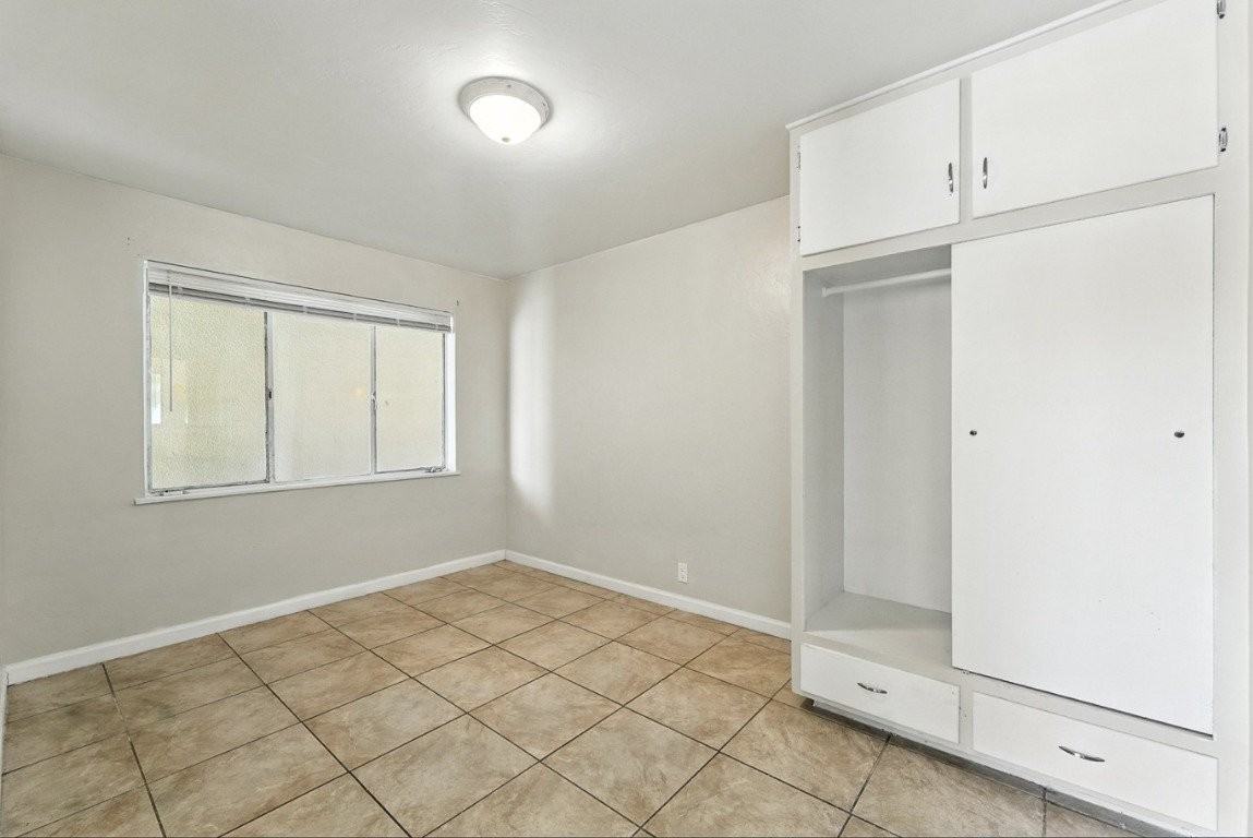 127 W 18th St #6 - Photo 5 of 13