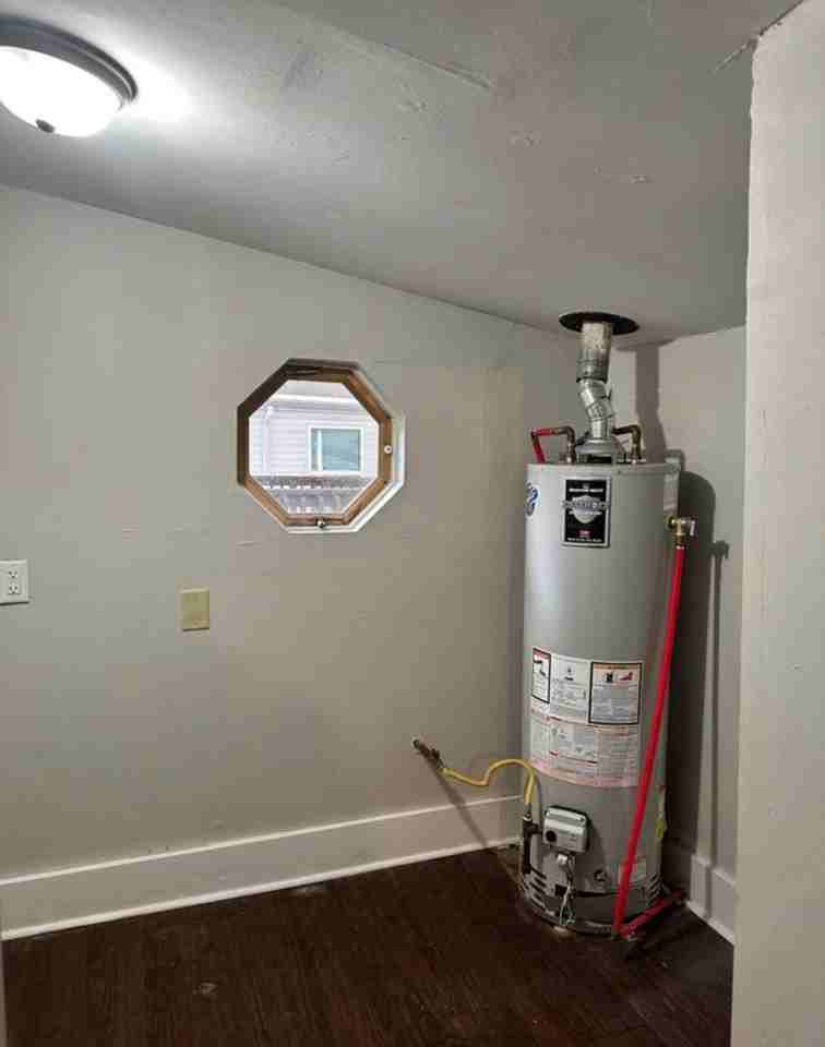 235 E Southern Heights Ave - Photo 4 of 8