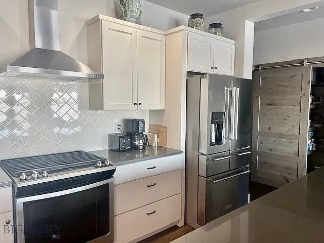 3160 S 15th Ave - Photo 6 of 19