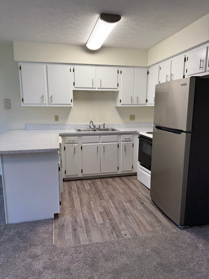 8514 Peachwood Dr - Photo 5 of 19