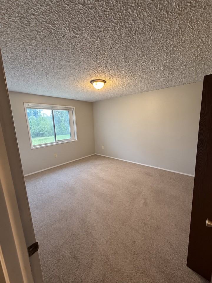 20420 E Wellesley Ave - Photo 6 of 10