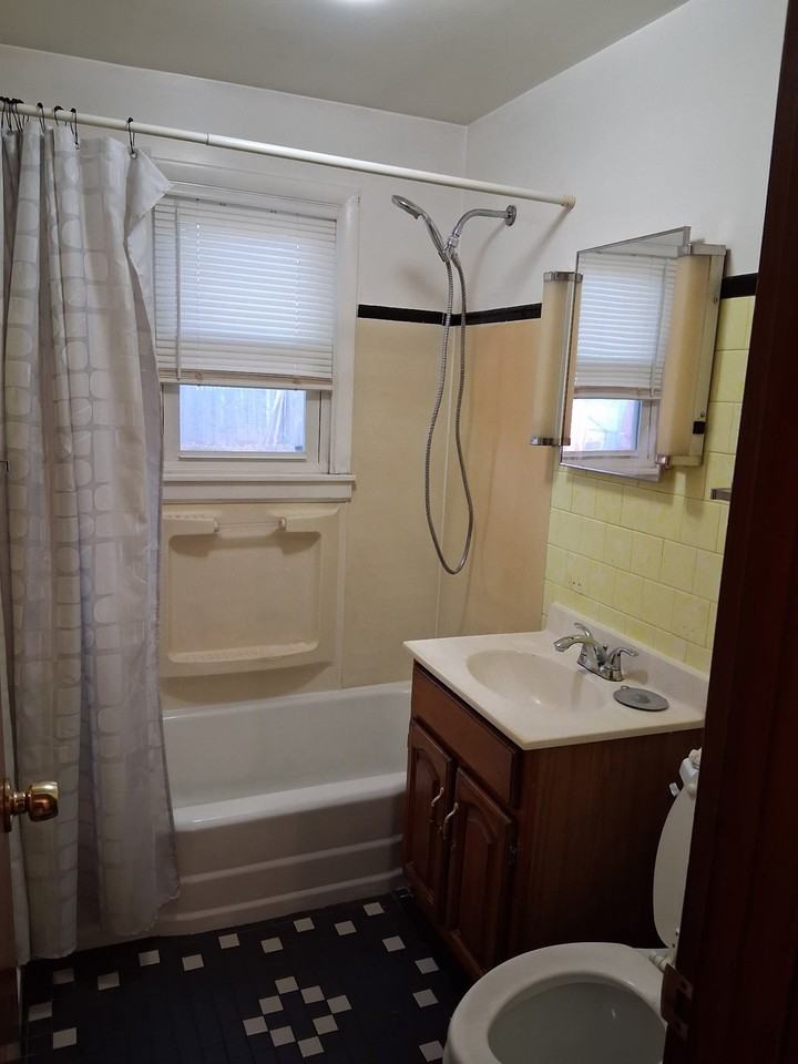 2081 Central Ave #7 - Photo 6 of 9