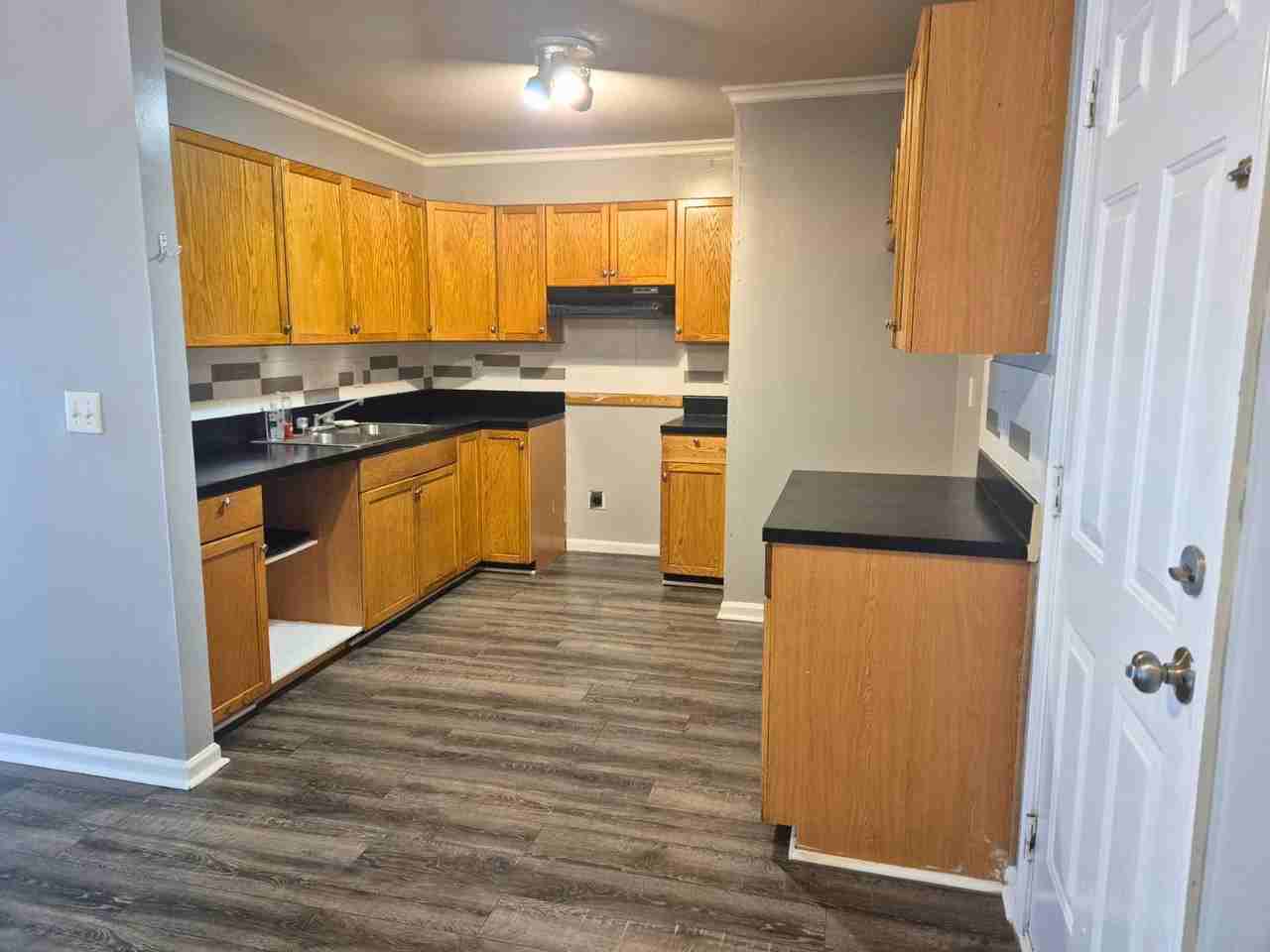 120 Long Ave #1 - Photo 3 of 10