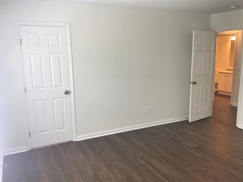 3096 Stony Hollow Ct - Photo 7 of 13