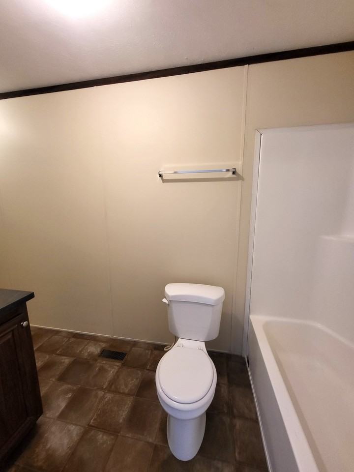 1820 Collins Ct #4 - Photo 6 of 10