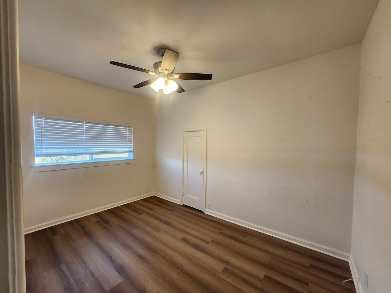 522 Sawtooth Ave - Photo 6 of 11