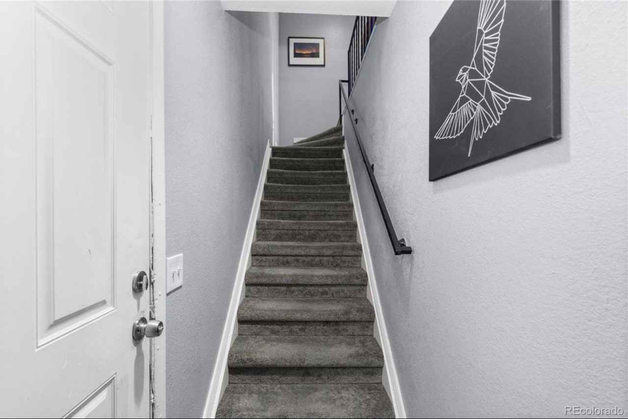 1223 S Wheeling Way - Photo 7 of 24