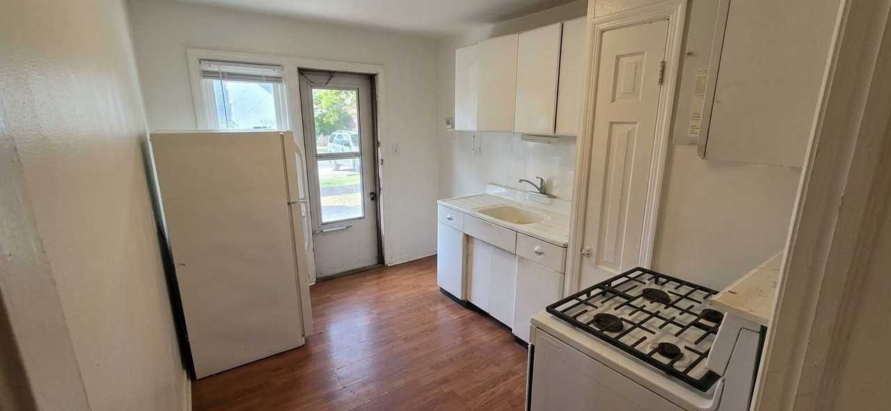 4825 N Mohawk Ave #1 - Photo 7 of 7