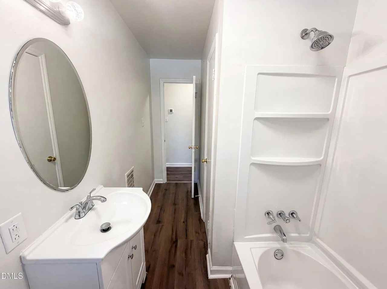 133 W Cornwallis Rd - Photo 2 of 11