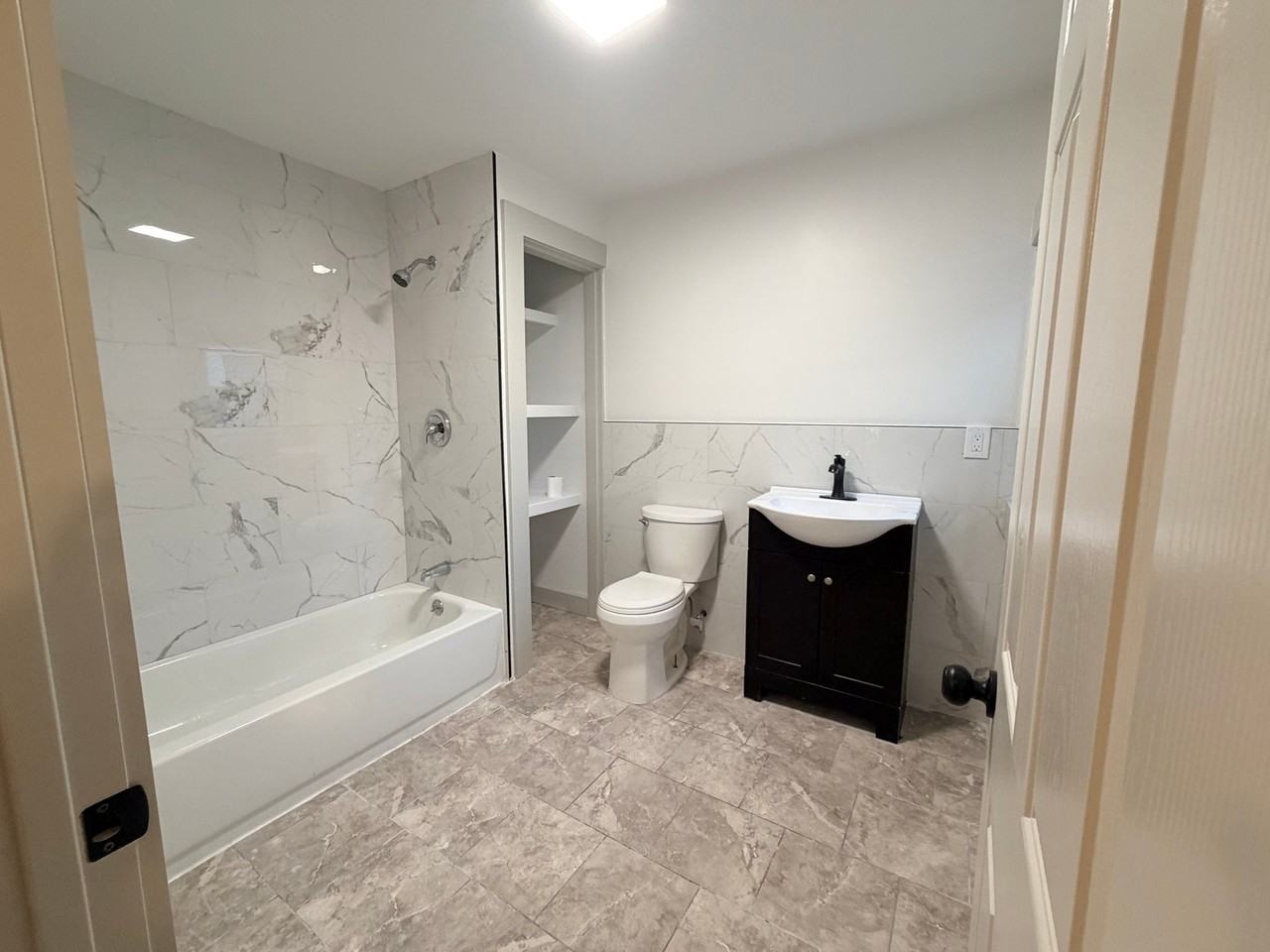 26 Queen St #28-2 - Photo 5 of 20