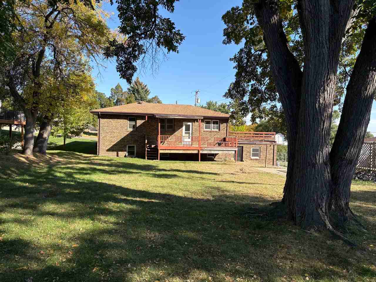 1010 N Hannifin St - Photo 2 of 4