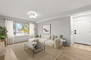 featured image of 855 E Summit St