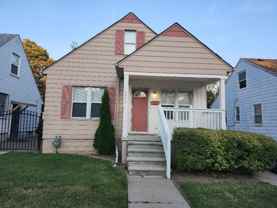 6530 Greenview Ave - Photo 1 of 1