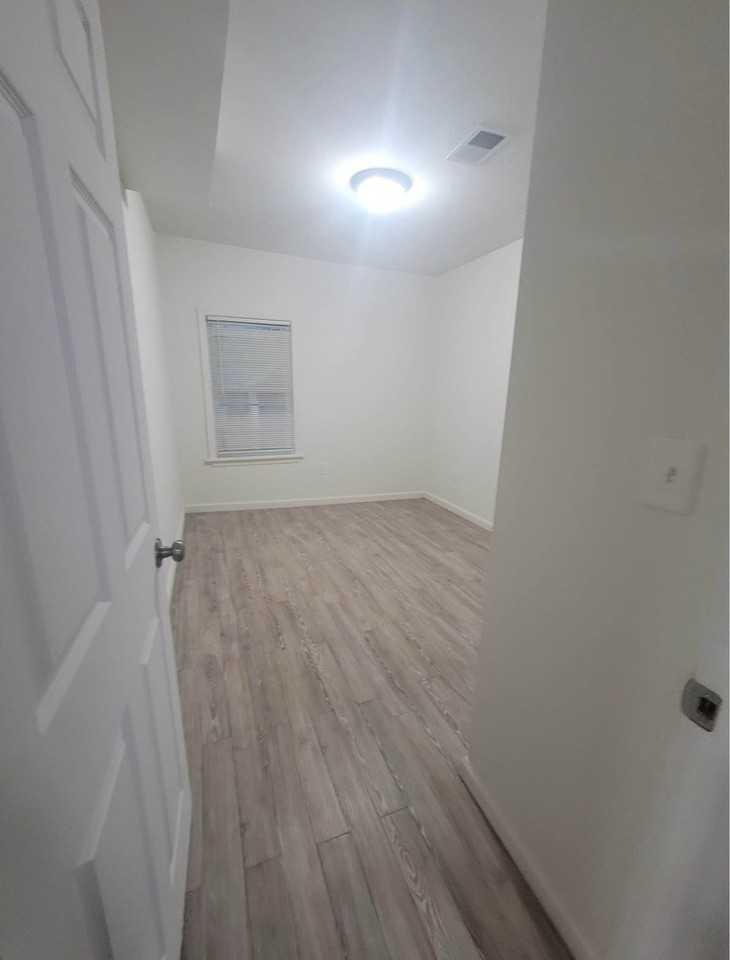 189 16th Ave #1 - Photo 3 of 6