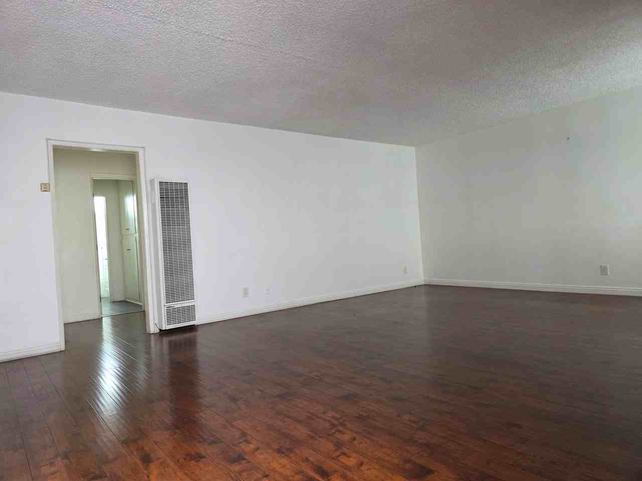 706 E Harvard St #5 - Photo 6 of 21