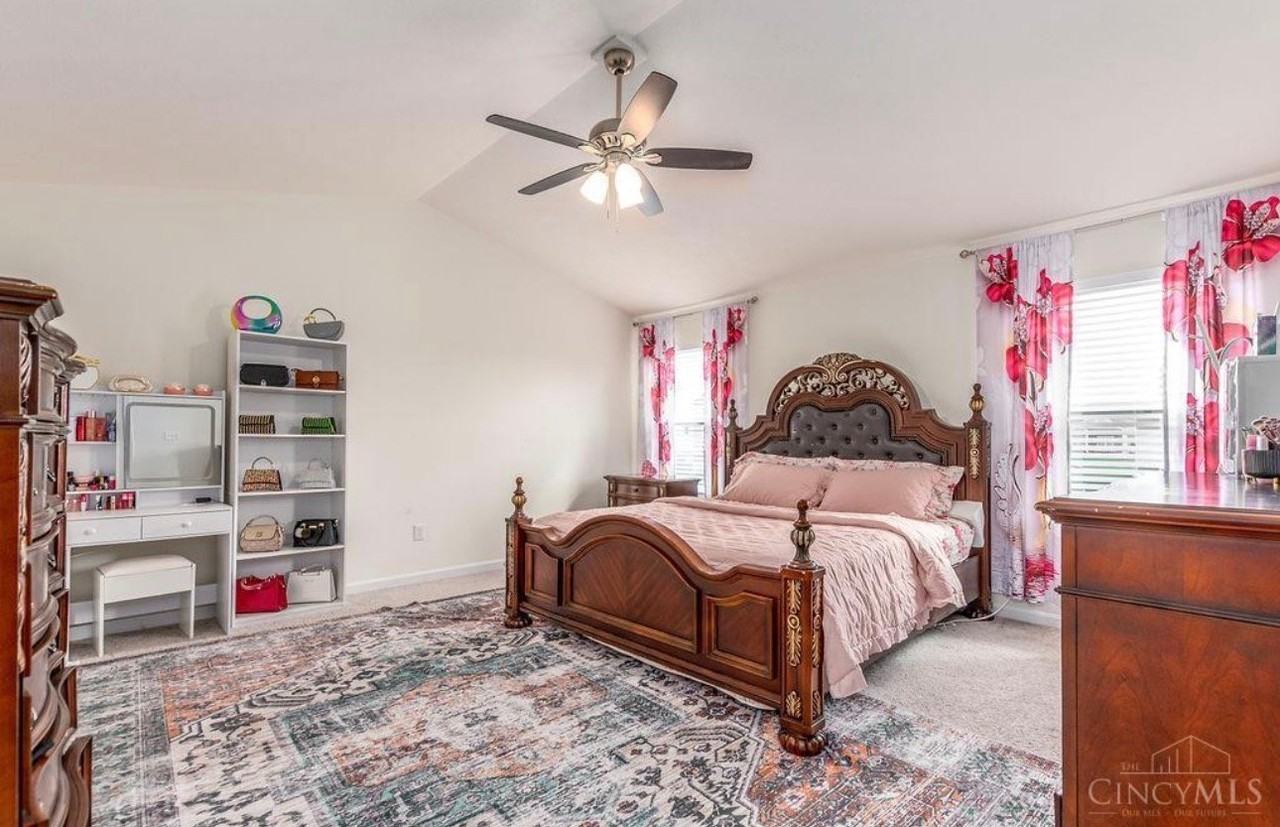5483 Long Trail Ct - Photo 4 of 7