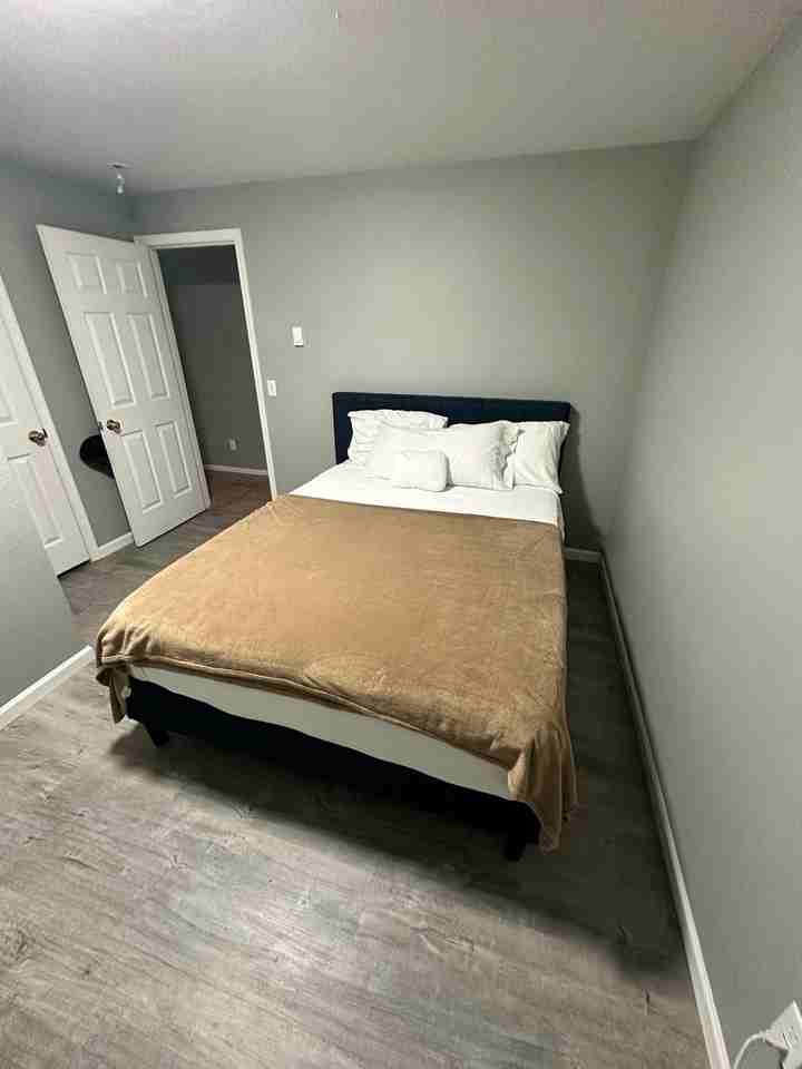 554 W Lake Samish Dr #B - Photo 4 of 12