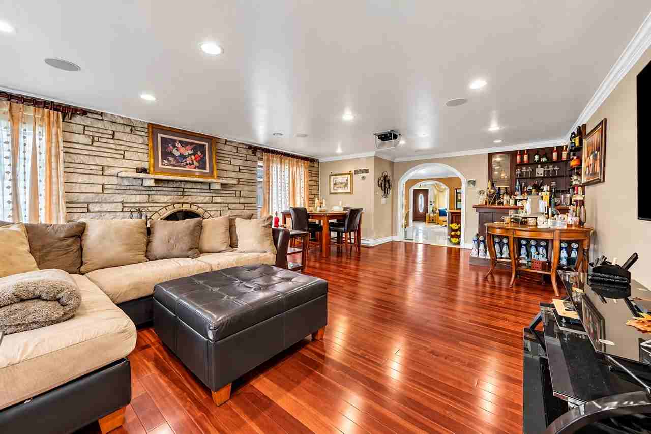 161 Plauderville Ave - Photo 7 of 20