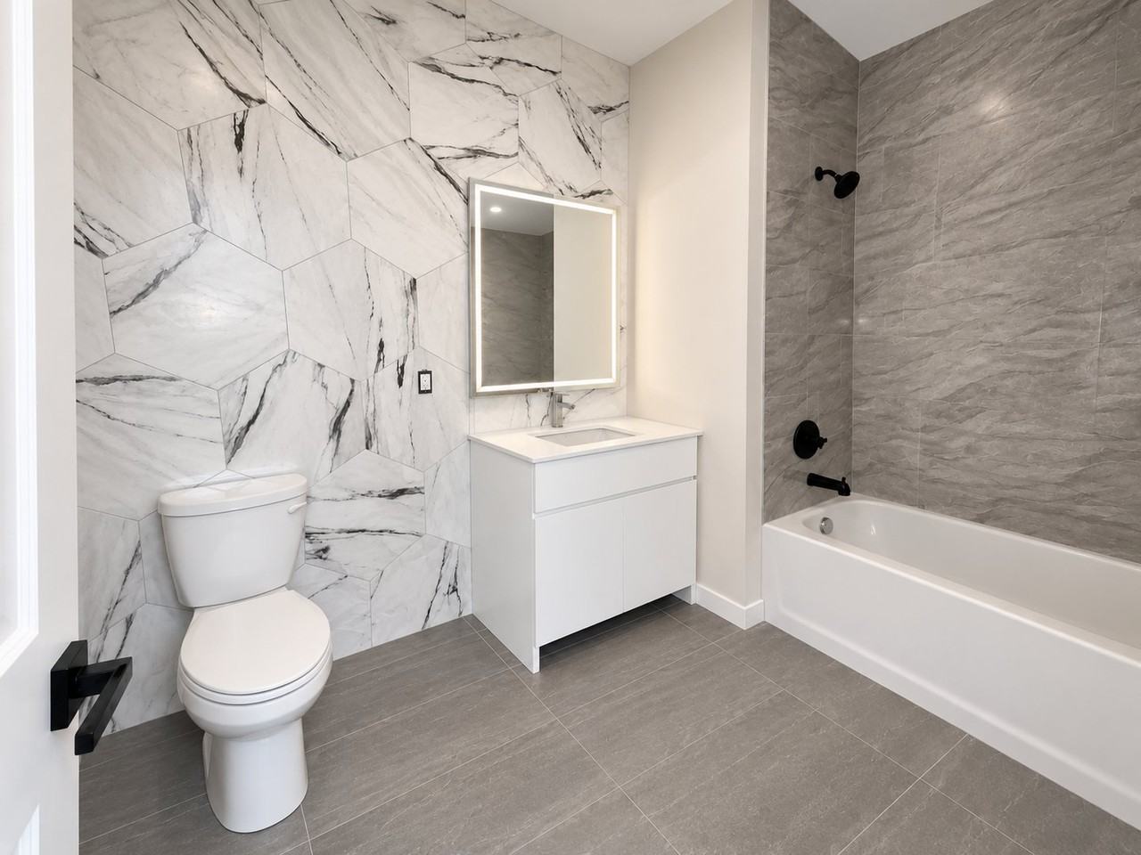 832 Summer Ave - Photo 2 of 7