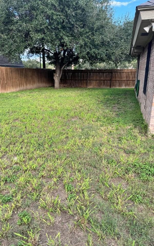 1900 Lark Ave - Photo 6 of 11