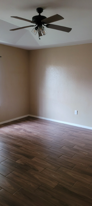 1900 Lark Ave - Photo 7 of 11