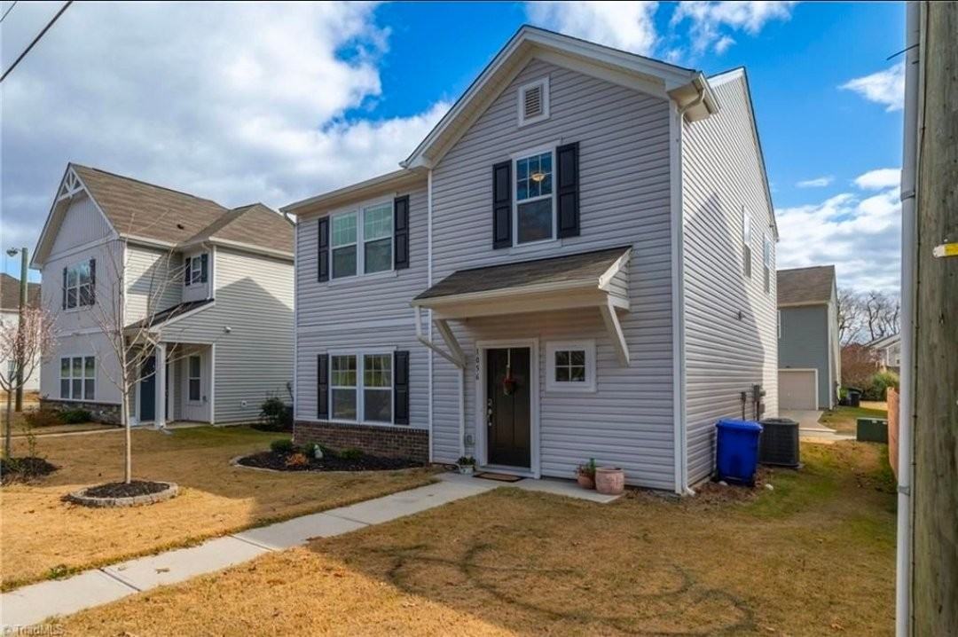 1056 Gibson Rd - Photo 2 of 16