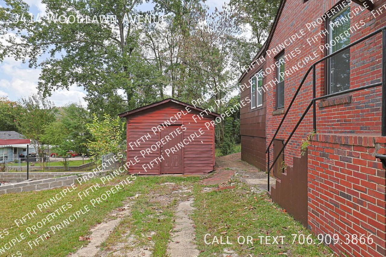 3414 Woodlawn Ave - Photo 4 of 32