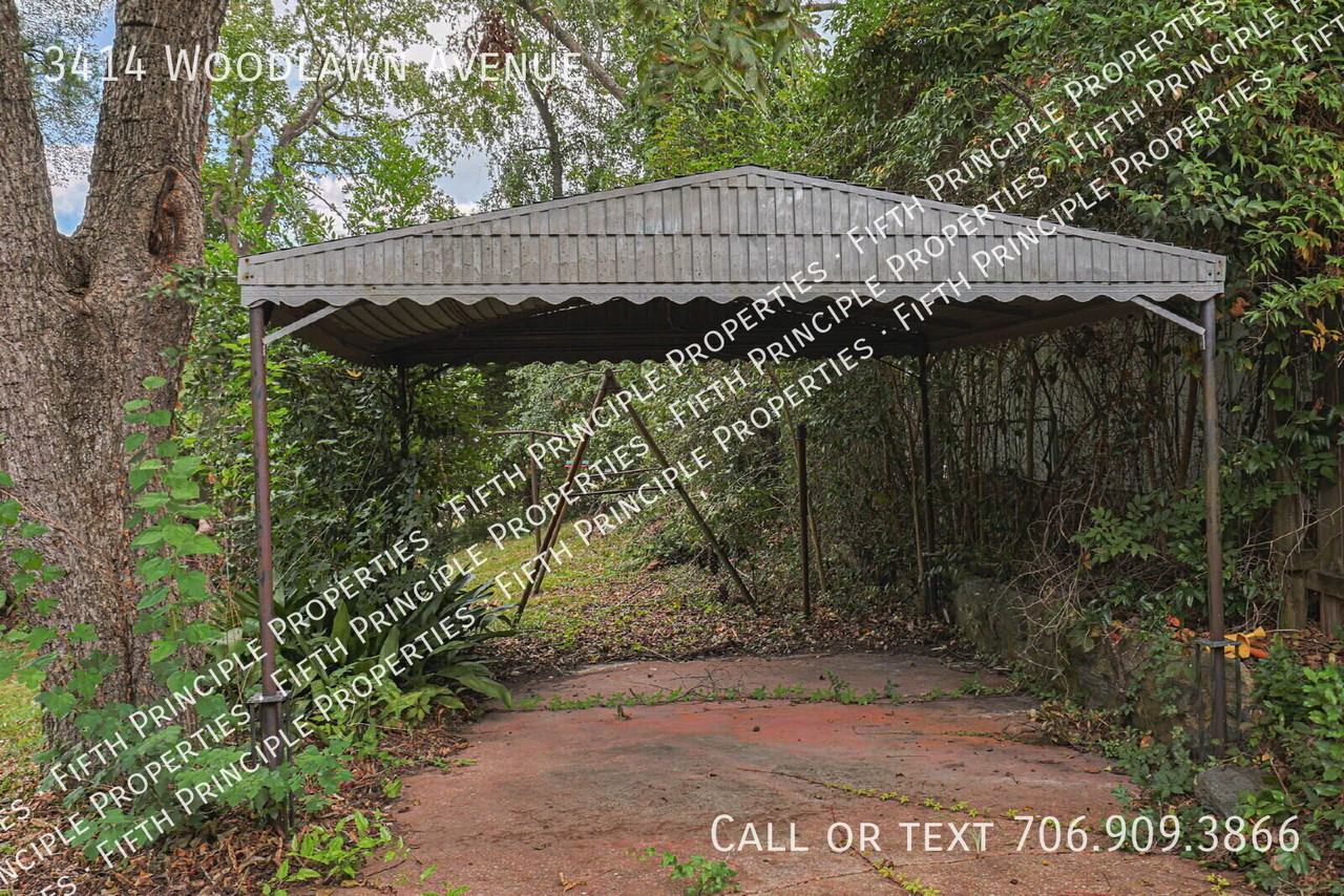 3414 Woodlawn Ave - Photo 5 of 32