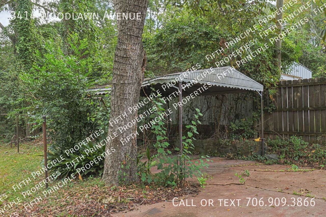 3414 Woodlawn Ave - Photo 6 of 32