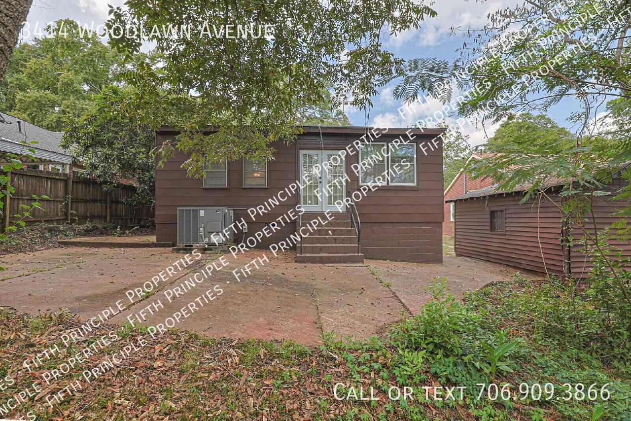 3414 Woodlawn Ave - Photo 7 of 32