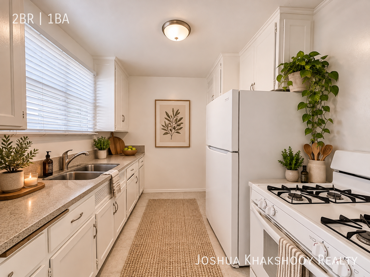 1127 26th St #4 - Photo 2 of 10