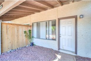 290 W Viola St Apt 3 #3 - Photo 1 of 1