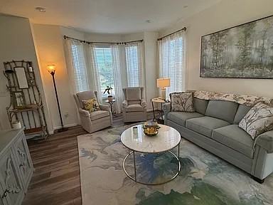 452 Vicot Way - Photo 6 of 41