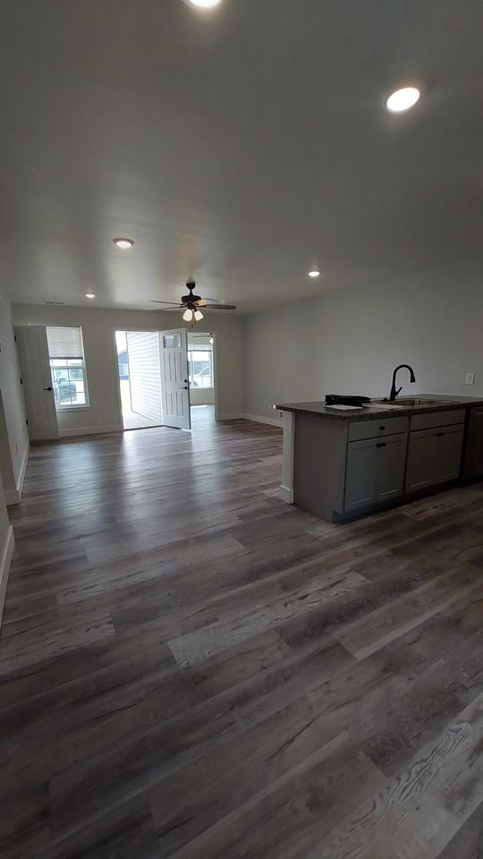 1703 Prey St #1703 - Photo 3 of 11