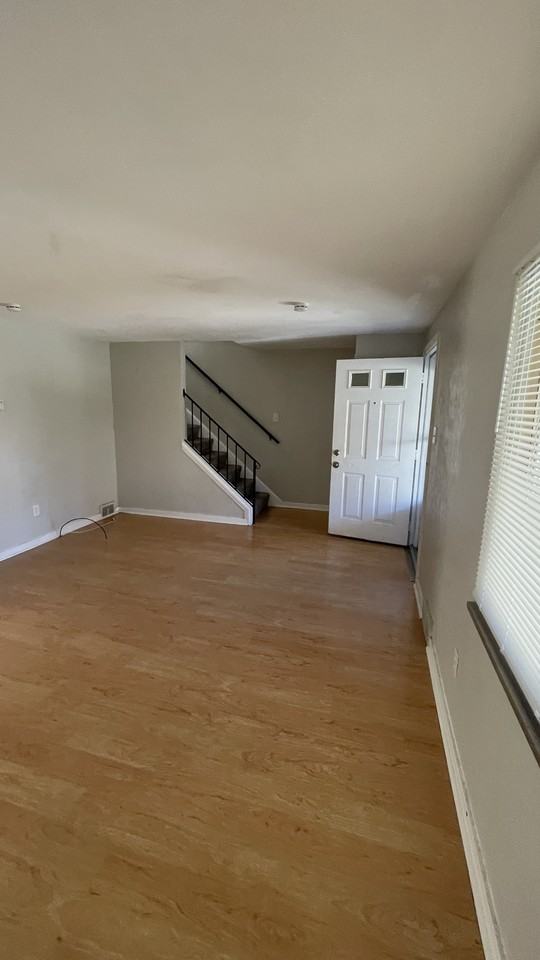 63 W Bellecrest Ave #NA - Photo 4 of 25